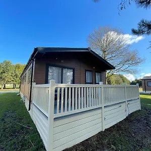 Oakwood With Hot Tub , York United Kingdom